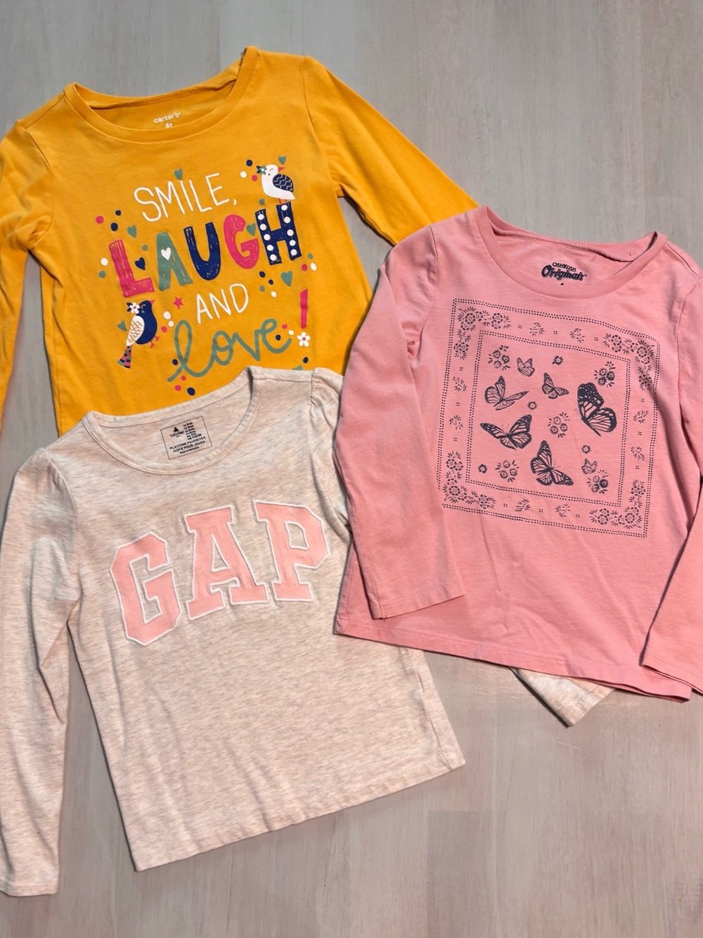 GAP Oshkosh Carters Girls Long Sleeve T-Shirt Bundle Size 4 Lot Set of 3 Tees